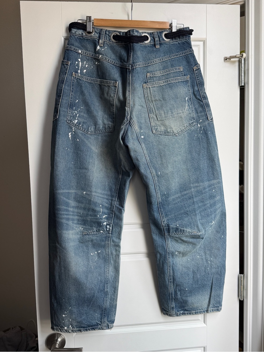 Free People Moxie Pull On Barrel Jeans - Picture 6 of 6